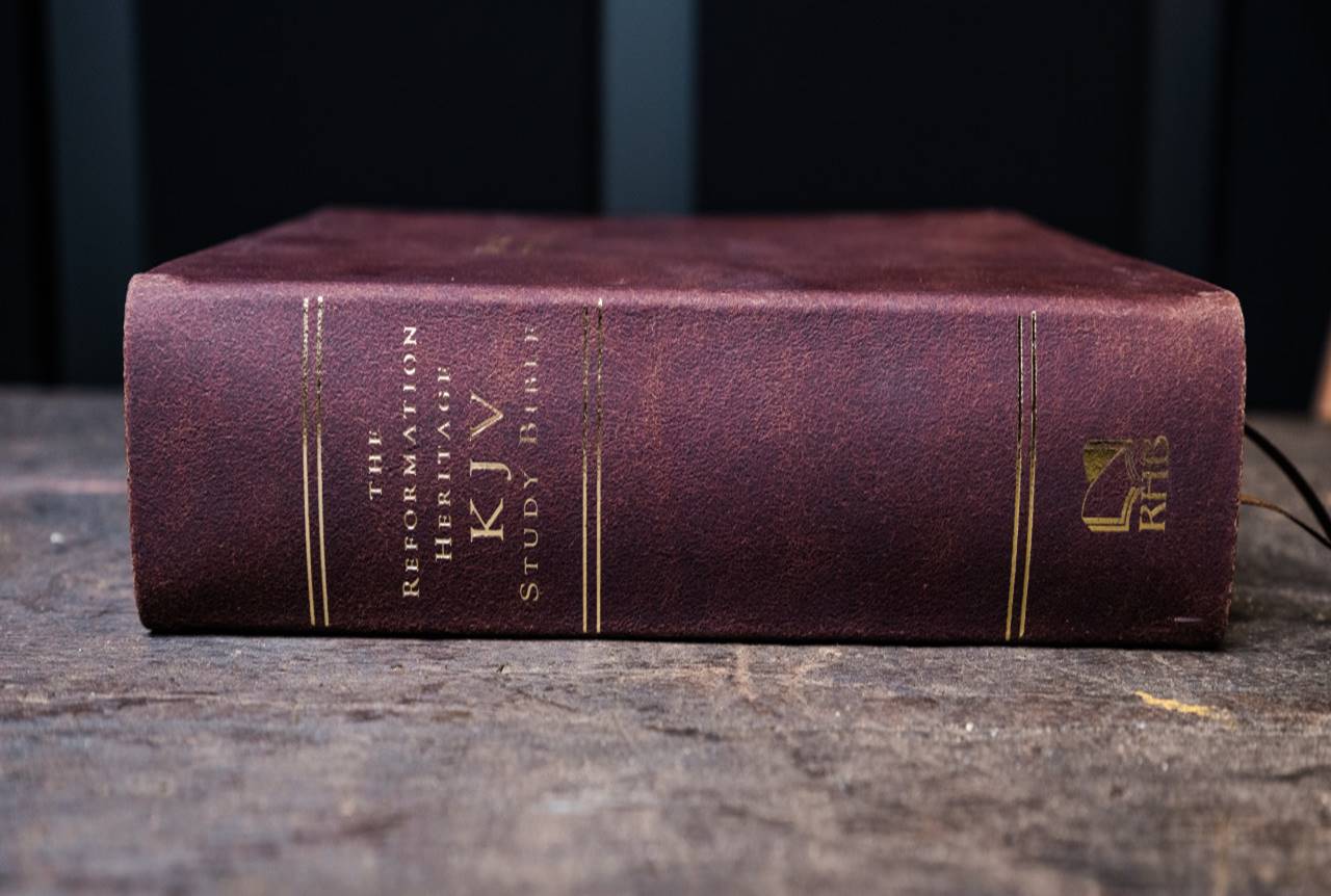 Bibles | Reformation Heritage Study Bible – Reformed Book Services